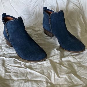 Lucky brand navy suede bootie; size 6.5. Great used condition.